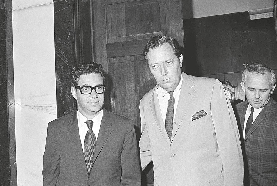 Окружной прокурор Нового Орлеана Джим Гаррисон утверждал в 1967 г